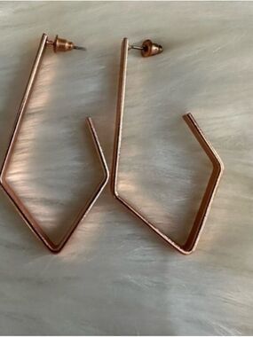 $5 EARRINGS Geometric Gold Hex Hoop Earrings - Women Accessories